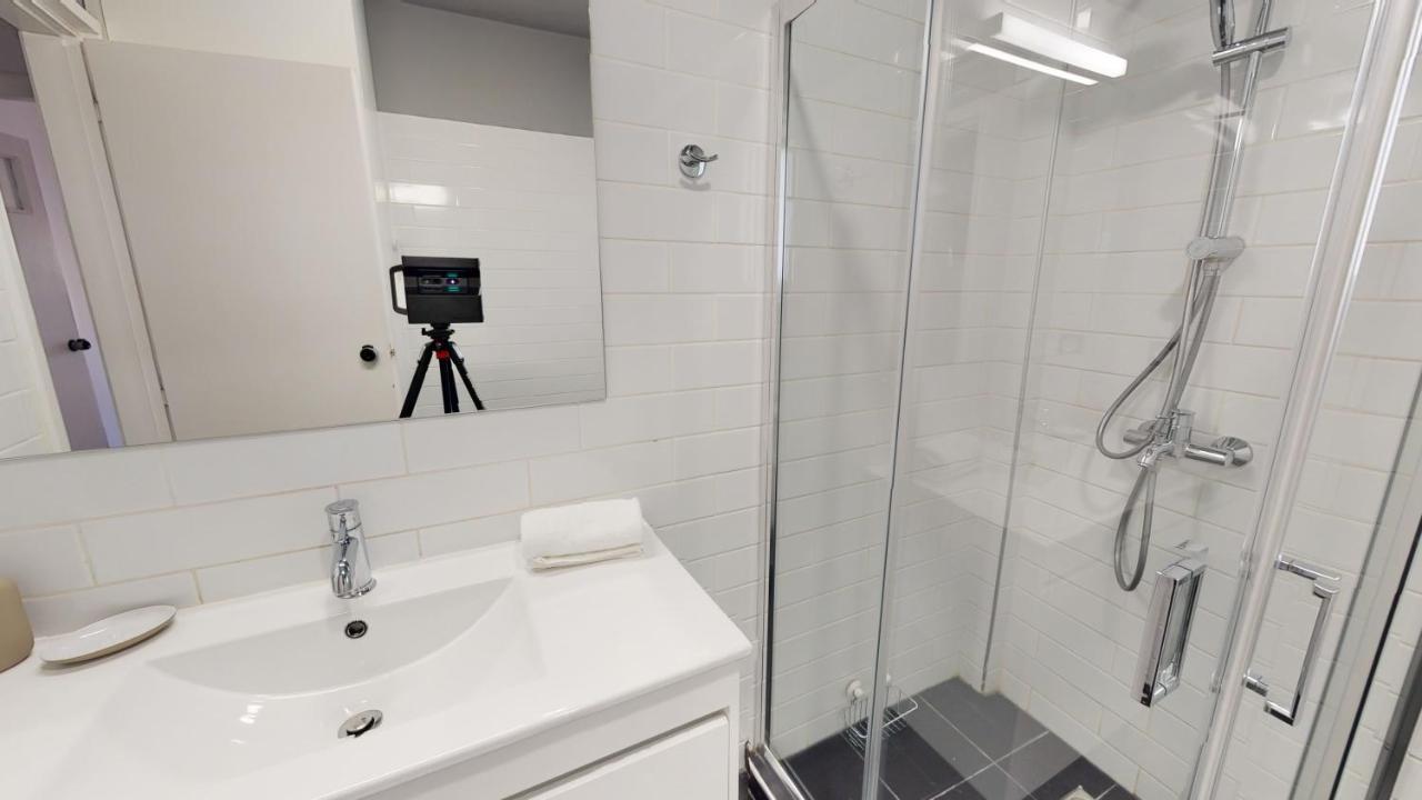 Onezerotwo By Zoia Living Aparthotel Athens Ngoại thất bức ảnh